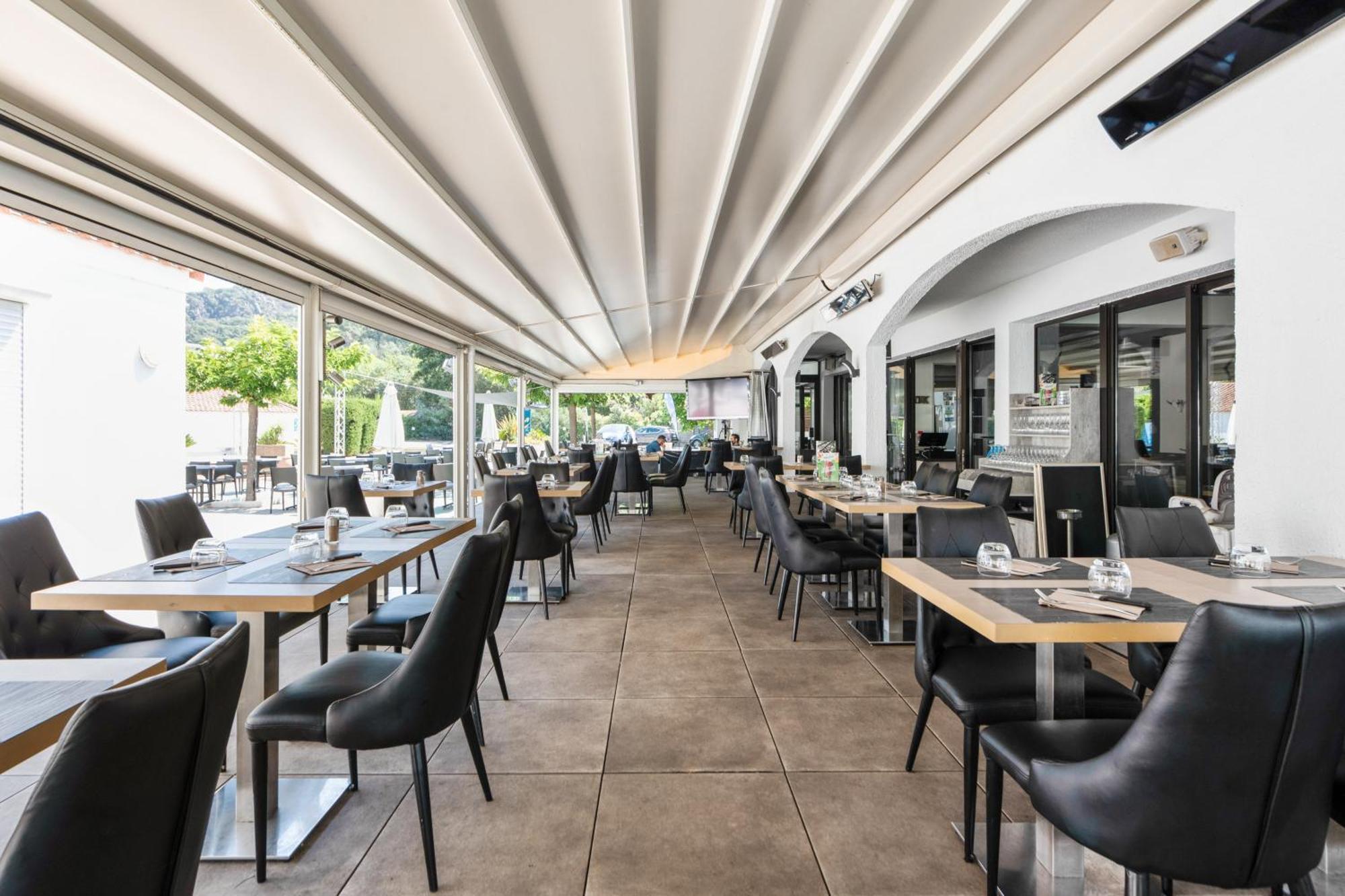 Comfort La Napoule Village 3*