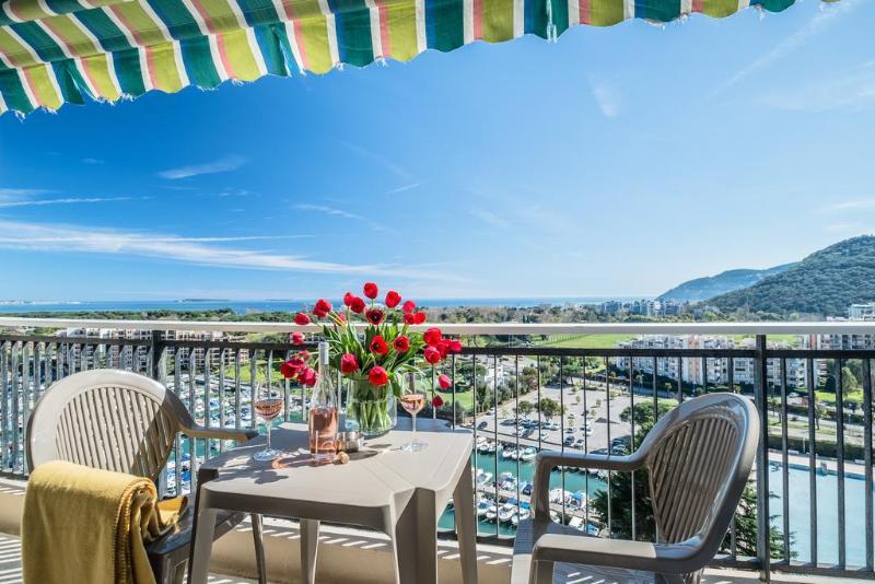 Zenitude Hôtel-résidences La Napoule Hotel 3*